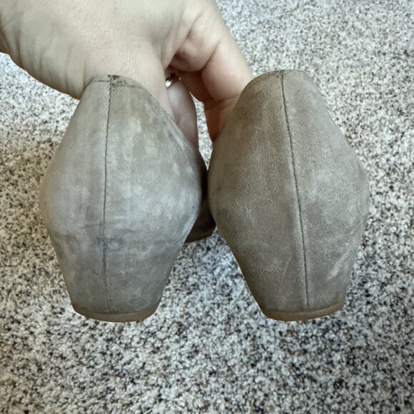 Prada Shoes Wedge Hidden Heel Women’s Size US 9/ EU 39 Taupe Classic Square Toe - Picture 7 of 13